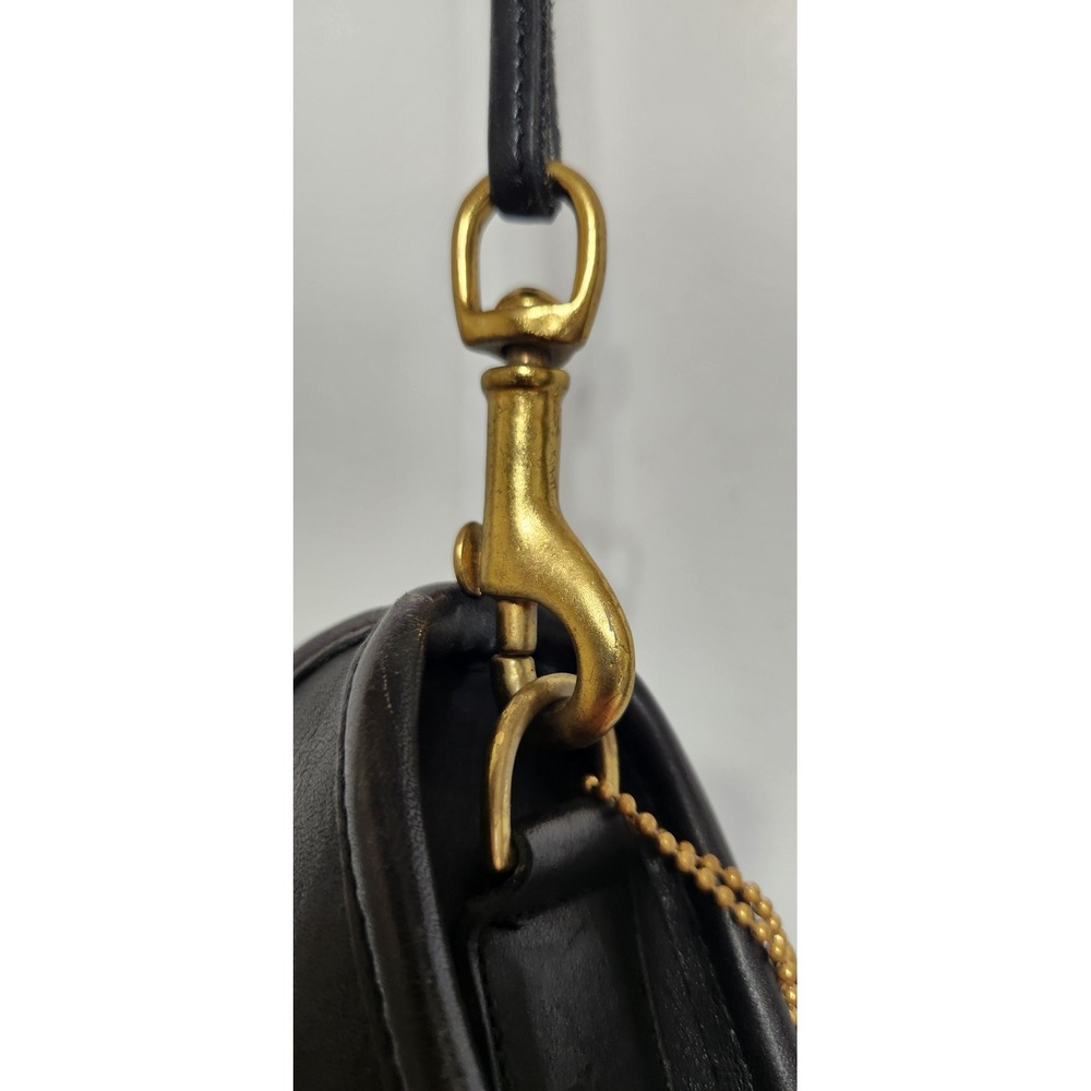 Vintage Coach Basic‎ bag Black Leather Crossbody Bag Zip Shoulder Brass Hardware - Picture 7 of 11